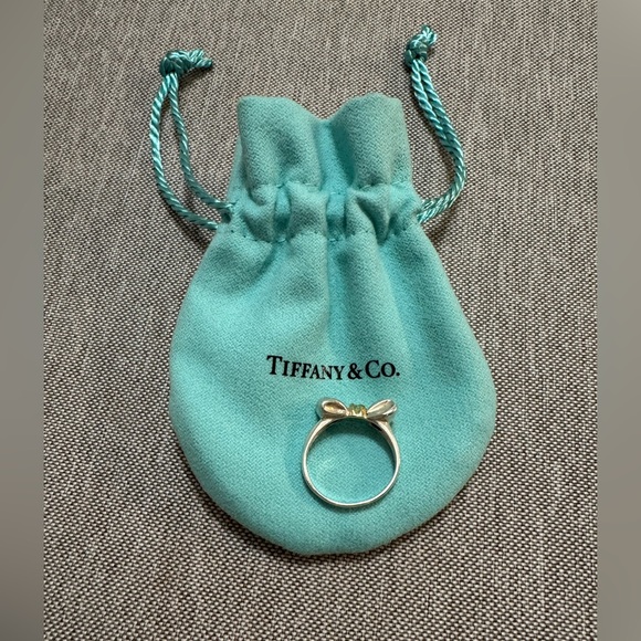 EUC Vintage Tiffany & Co. Bow Ring Sterling Silver and 18k Gold - Picture 5 of 5